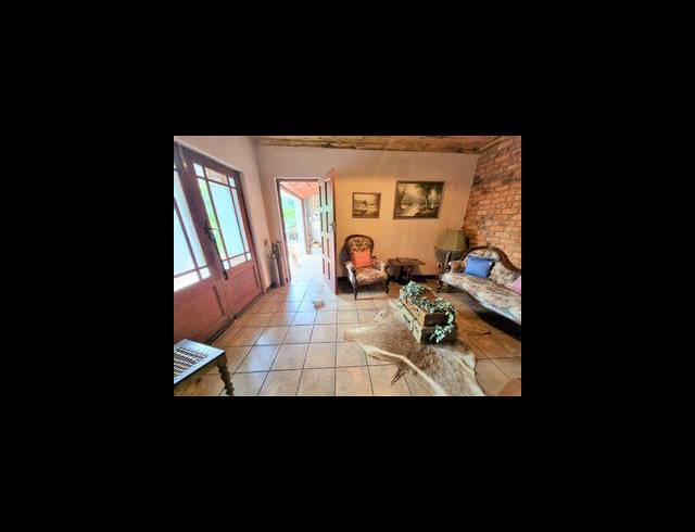 4 BEDROOM HOUSE SOLD IN MAGALIESKRUIN